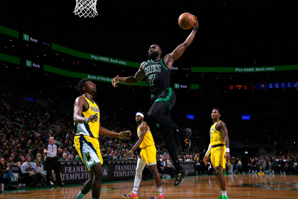 Jaylen Brown Menyala 44 Poin! Celtics Menang Besar Atas Pacers